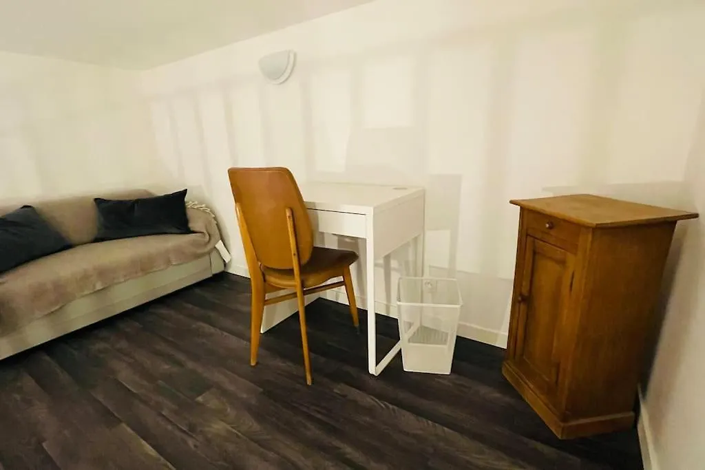 6 Pieces / 5 / Calme / Rdc Apartment
