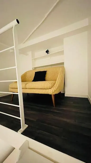 Apartament 6 Pieces / 5 / Calme / Rdc Paryż