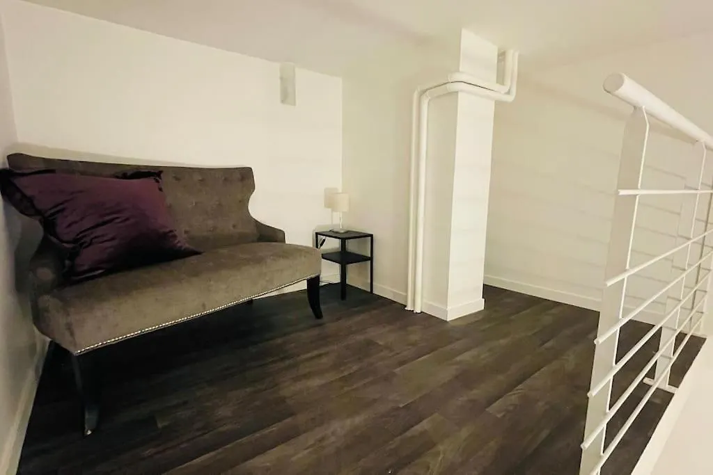 Apartament 6 Pieces / 5 / Calme / Rdc
